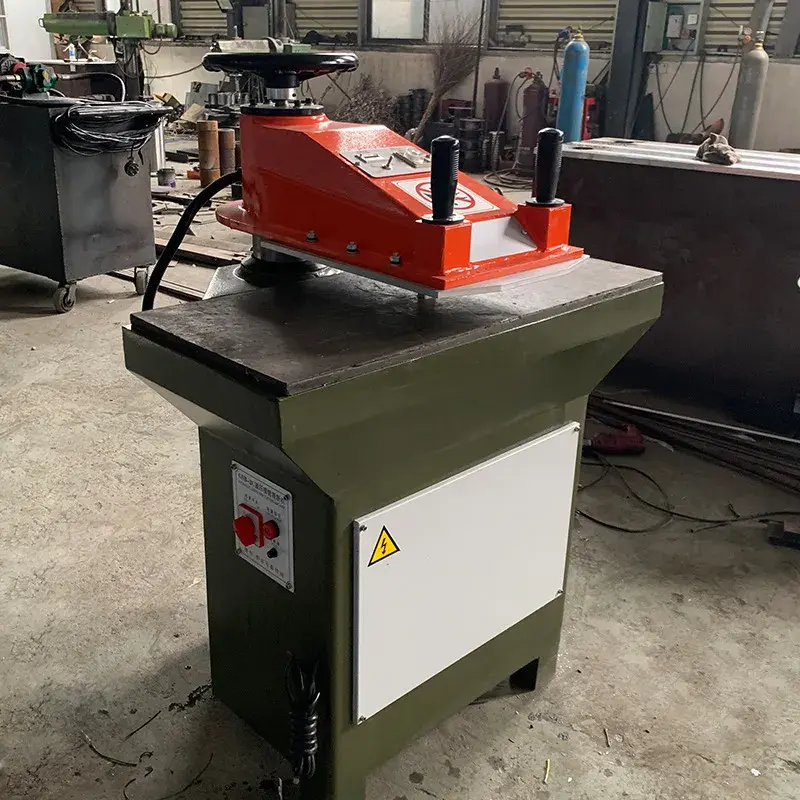 Swing arm die cutting machine swing arm die clicker