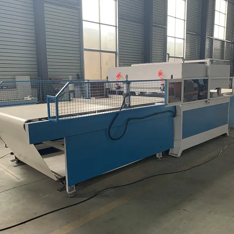 conveyor belt die cutting machine