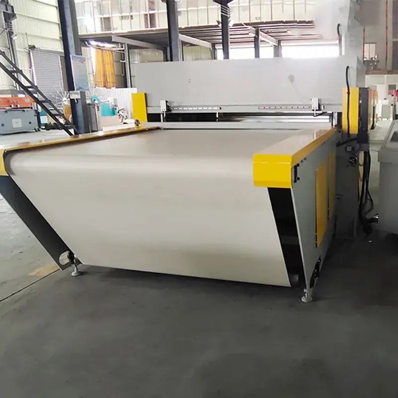 conveyor belt die cutting machine conveyor belt die cutting machine