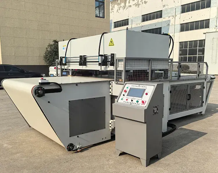 Professional die cutting machine manufacturer conveyor belt die cutting machine