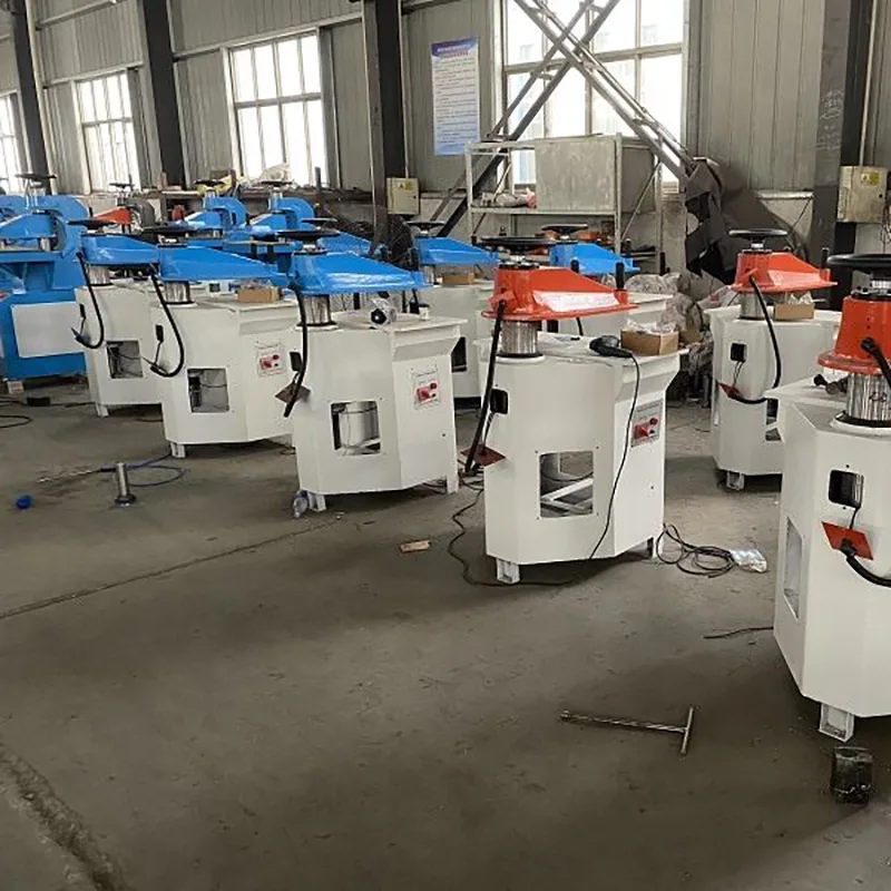 swing arm clicker die cutting machine