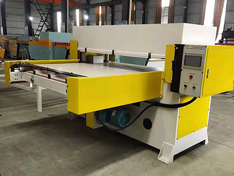 hydraulic die cutting machine