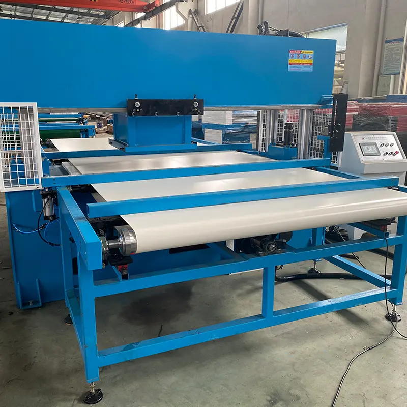 Automatic hydraulic traveling head die cutting machine Automatic hydraulic traveling head die cutting machine